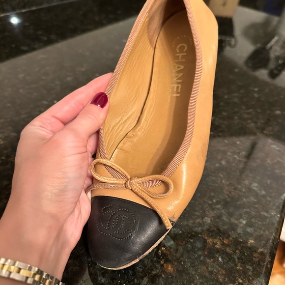 Chanel Vintage Ballerina Leather CC Bow Cap Toe Ballet Flats - Picture 3 of 10